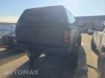 2016 Ram 2500 Laramie Extended Crew Cab Medium Bed - miniatura 4