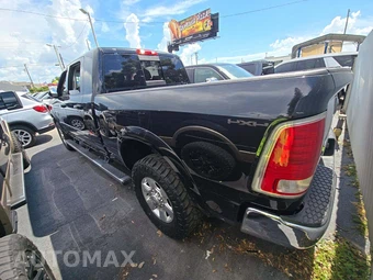 2016 Ram 2500 Laramie Longhorn Extended Crew Cab Medium Bed - miniatura 2