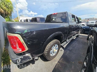 2016 Ram 2500 Laramie Longhorn Extended Crew Cab Medium Bed - miniatura 3