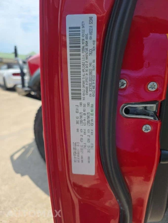 2016 Ram 2500 Power Wagon Crew Cab Medium Bed – miniatura 5
