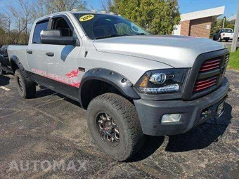 2016 Ram 2500 Power Wagon Crew Cab Medium Bed - miniatura 4