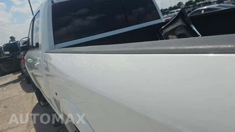 2016 Ram 2500 Power Wagon Laramie Crew Cab Medium Bed – miniatura 30