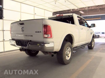 2016 Ram 2500 Power Wagon Laramie Crew Cab Medium Bed – miniatura 4