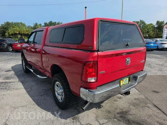 2016 Ram 2500 SLT Crew Cab Medium Bed – miniatura 2