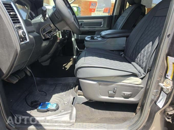 2016 Ram 2500 SLT Crew Cab Medium Bed - miniatura 3