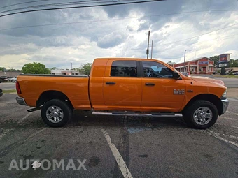 2016 Ram 2500 SLT Extended Crew Cab Medium Bed - miniatura 4