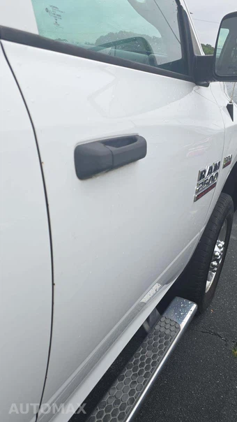 2016 Ram 2500 Tradesman Crew Cab Long Bed – miniatura 18