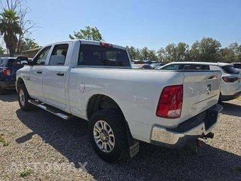 2016 Ram 2500 Tradesman Crew Cab Medium Bed – miniatura 2