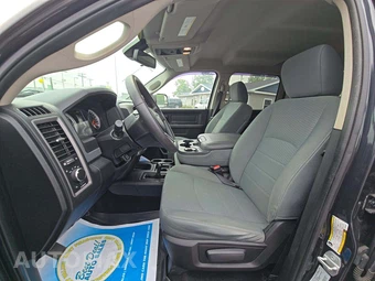 2016 Ram 2500 Tradesman Crew Cab Medium Bed – miniatura 3