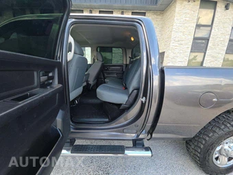 2016 Ram 2500 Tradesman Crew Cab Medium Bed – miniatura 13