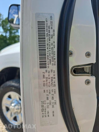 2016 Ram 2500 Tradesman Crew Cab Medium Bed - miniatura 2