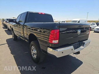 2016 Ram 2500 Tradesman Crew Cab Medium Bed - miniatura 2