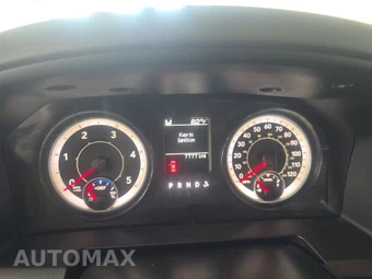 2016 Ram 3500 Cab Chassis SLT Crew Cab DRW - miniatura 12