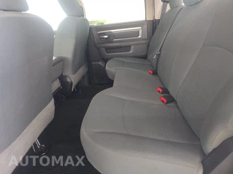 2016 Ram 3500 Cab Chassis SLT Crew Cab DRW - miniatura 13