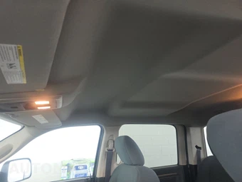 2016 Ram 3500 Cab Chassis SLT Crew Cab DRW - miniatura 17