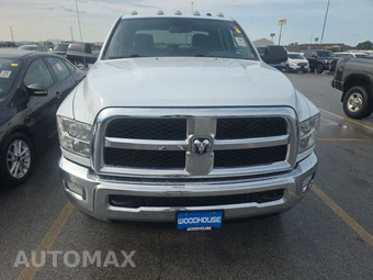 2016 Ram 3500 Cab Chassis SLT Crew Cab DRW - miniatura 2