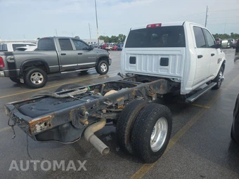 2016 Ram 3500 Cab Chassis SLT Crew Cab DRW - miniatura 4
