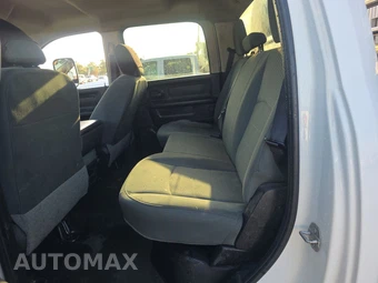 2016 Ram 3500 Cab Chassis Tradesman Crew Cab DRW - miniatura 13
