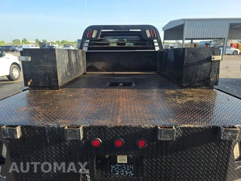 2016 Ram 3500 Cab Chassis Tradesman Crew Cab DRW - miniatura 16