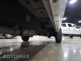 2016 Ram 3500 Cab Chassis Tradesman Crew Cab DRW - miniatura 16