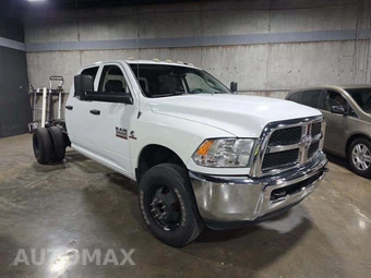 2016 Ram 3500 Cab Chassis Tradesman Crew Cab DRW - miniatura 4