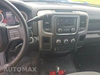 2016 Ram 3500 Cab Chassis Tradesman Regular Cab 14K GVWR DRW - miniatura 11