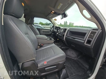 2016 Ram 3500 Cab Chassis Tradesman Regular Cab - miniatura 8