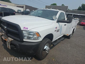 2016 Ram 3500 Cab Chassis Tradesman Regular Cab DRW