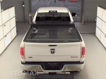 2016 Ram 3500 Laramie Crew Cab Long Bed - miniatura 5