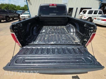 2016 Ram 3500 Laramie Crew Cab Medium Bed - miniatura 11