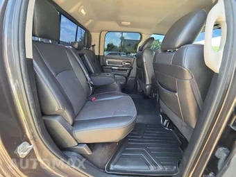 2016 Ram 3500 Laramie Crew Cab Medium Bed - miniatura 13