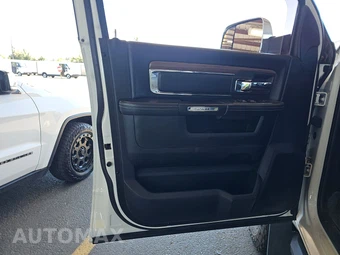 2016 Ram 3500 Laramie Crew Cab Medium Bed - miniatura 9