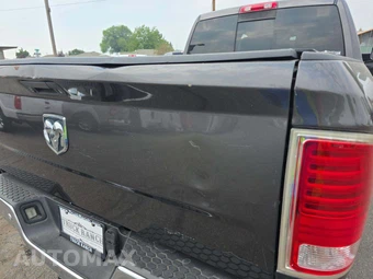 2016 Ram 3500 Laramie Extended Crew Cab Medium Bed - miniatura 18