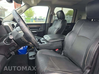 2016 Ram 3500 Laramie Extended Crew Cab Medium Bed - miniatura 3