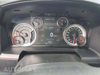 2016 Ram 3500 Laramie Extended Crew Cab Medium Bed - miniatura 6