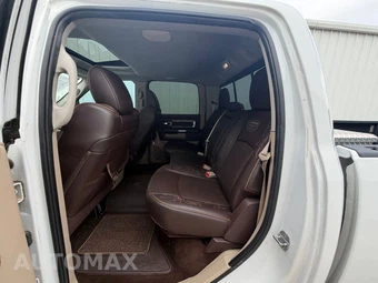 2016 Ram 3500 Laramie Longhorn Crew Cab Long Bed DRW - miniatura 64