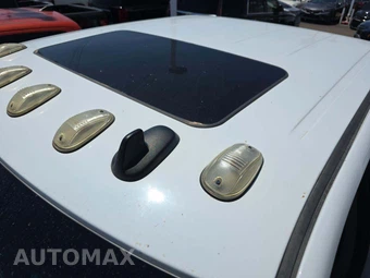 2016 Ram 3500 Laramie Longhorn Crew Cab Long Bed DRW - miniatura 12