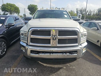 2016 Ram 3500 Laramie Longhorn Crew Cab Long Bed DRW - miniatura 2