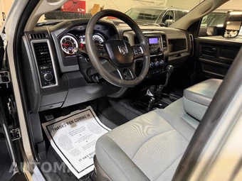 2016 Ram 3500 Tradesman Crew Cab Long Bed - miniatura 35