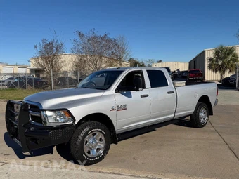 2016 Ram 3500 Tradesman Crew Cab Long Bed - miniatura 63