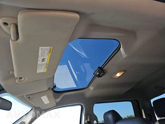 2016 Ram 3500 Tradesman Crew Cab Long Bed DRW - miniatura 17
