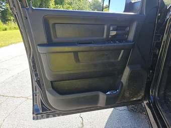 2016 Ram 3500 Tradesman Crew Cab Long Bed DRW - miniatura 9