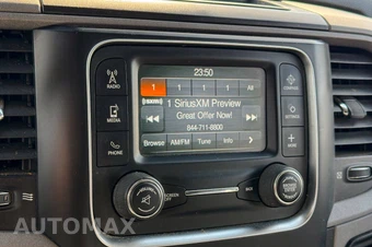 2016 Ram 5500 Cab Chassis Tradesman Crew Cab DRW - miniatura 19