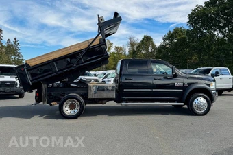 2016 Ram 5500 Cab Chassis Tradesman Crew Cab DRW - miniatura 2