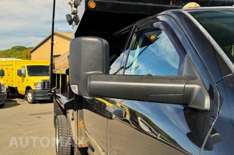 2016 Ram 5500 Cab Chassis Tradesman Crew Cab DRW - miniatura 36