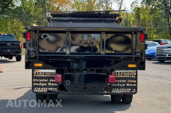 2016 Ram 5500 Cab Chassis Tradesman Crew Cab DRW - miniatura 4