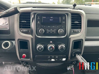 2016 Ram 5500 Cab Chassis Tradesman Regular Cab DRW - miniatura 18