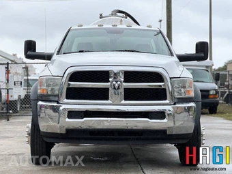 2016 Ram 5500 Cab Chassis Tradesman Regular Cab DRW - miniatura 2