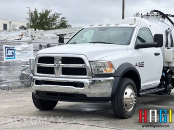 2016 Ram 5500 Cab Chassis Tradesman Regular Cab DRW - miniatura 43
