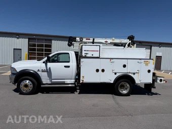 2016 Ram 5500 Cab Chassis Tradesman Regular Cab DRW - miniatura 8